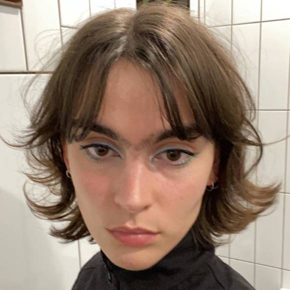 Meet your Posher, Ava - Picture 1 of 1